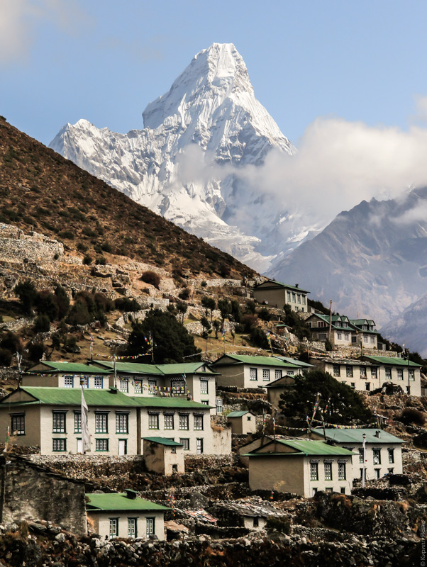 деревня Кумджунг в Гималаях