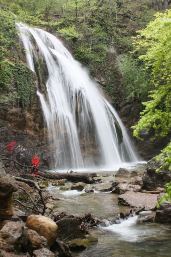водопад Джурджур в мае