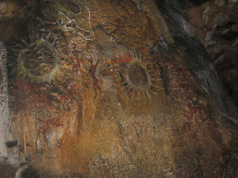 Суук Коба - пещера на Чатырдаге
