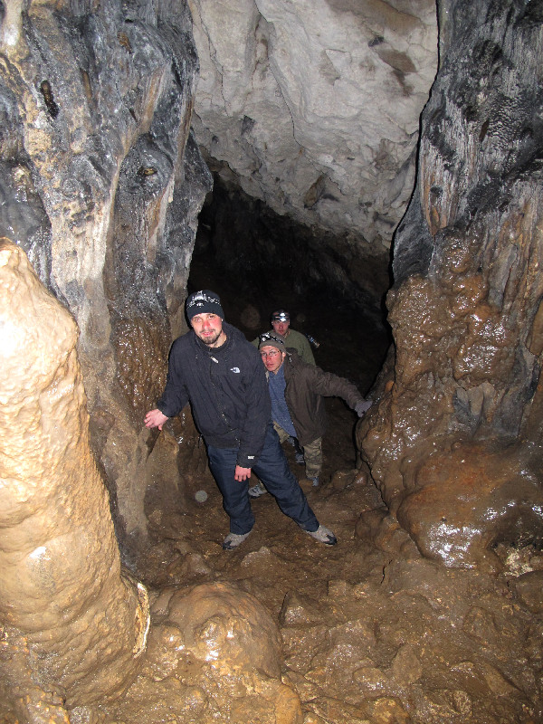 в пещере Бин-Баш-Коба