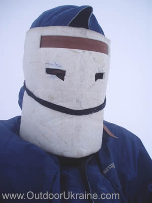 ветрозащитная маска из сидушки - зимние Карпаты